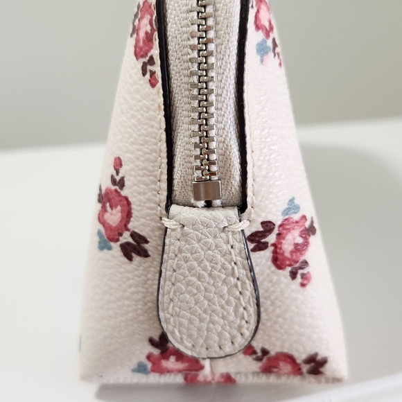 COACH Cosmetic Pouch/Bag - Floral and Cream - Picture 4 of 6